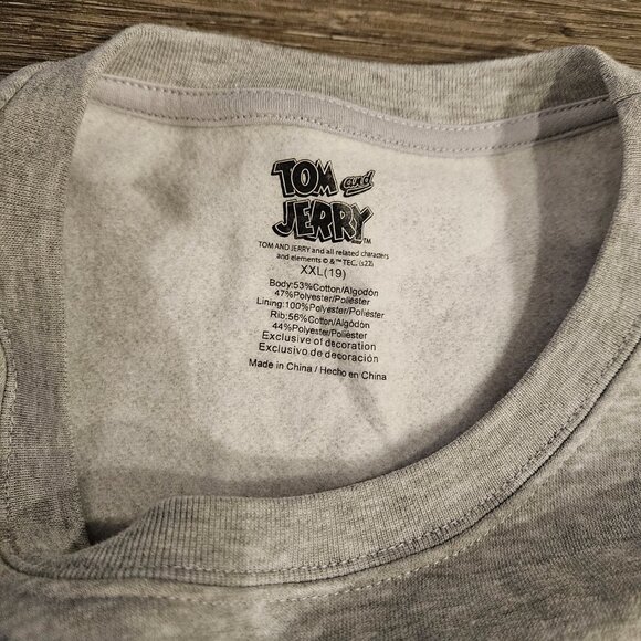 NWOT Christmas Tom & Jerry in Christmas Sweatshirt Size XXL (19) Lights up - Picture 7 of 9